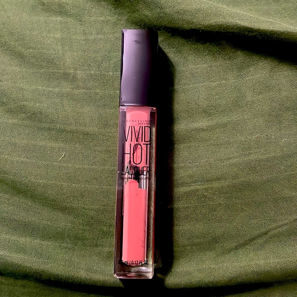 Maybeline lip color